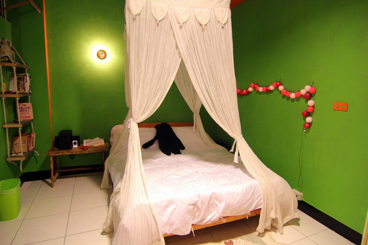 Dulan Groundnut Backpacker Hostel Donghe Exterior foto