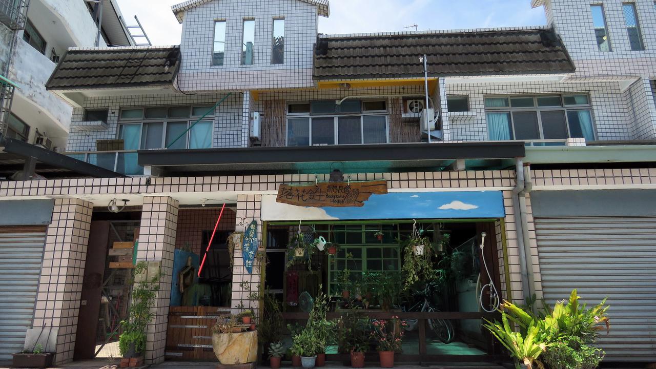Dulan Groundnut Backpacker Hostel Donghe Exterior foto
